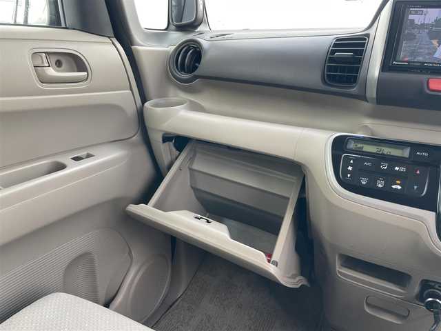 ホンダ Ｎ ＢＯＸ G Lパッケージ 千葉県 2013(平25)年 10.4万km クリスタルブラックパール (株)IDOMが運営する【じしゃロン八千代店】の自社ローン対象車両になります。こちらは現金またはオートローンご利用時の価格です。自社ローンご希望の方は別途その旨お申付け下さい/社外ナビ（CD・DVD）/フルセグテレビ/バックカメラ/ETC