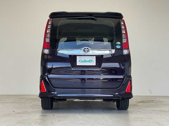 トヨタ ノア Si 愛知県 2015(平27)年 4.1万km ボルドーマイカメタリック 純正９型SDナビ/バックカメラ/純正アルミホイール/LEDヘッドライト/オートライト/ドライブレコーダー/ETC/フルセグ/CD/DVD/Bluetooth/ステアリングスイッチ/スマートキー/プッシュスタート