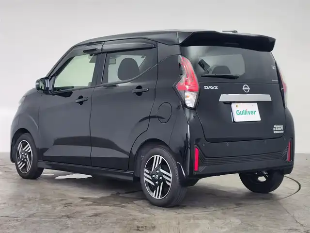 日産 デイズ ハイウェイスターX 愛知県 2024(令6)年 0.6万km ブラック ワンオーナー/衝突被害軽減ブレーキ/純正９型ナビ【MM223D-L】/　（ＢＴ／フルセグＴＶ／ＣＤ／ＵＳＢ）/アラウンドビューモニター/ＥＴＣ/前方ドラレコ/前後コーナーセンサー/プッシュスタート/スマートキー×２/純正１４インチアルミ