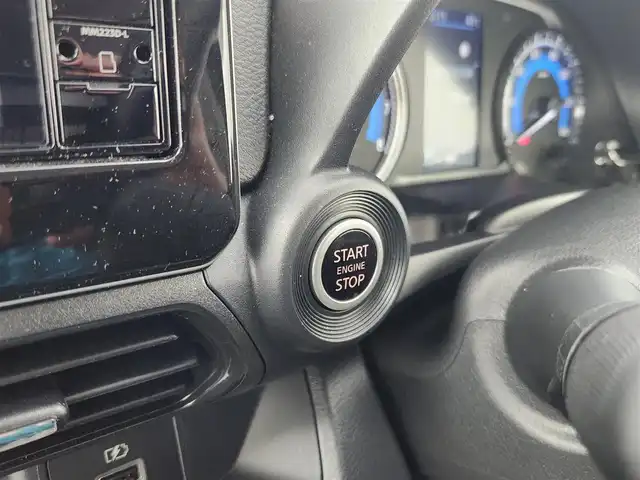 日産 デイズ ハイウェイスターX 愛知県 2024(令6)年 0.6万km ブラック ワンオーナー/衝突被害軽減ブレーキ/純正９型ナビ【MM223D-L】/　（ＢＴ／フルセグＴＶ／ＣＤ／ＵＳＢ）/アラウンドビューモニター/ＥＴＣ/前方ドラレコ/前後コーナーセンサー/プッシュスタート/スマートキー×２/純正１４インチアルミ