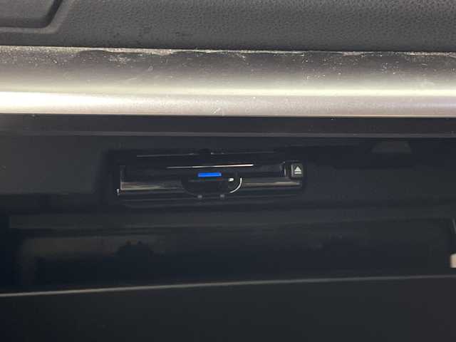 スバル インプレッサ ＸＶ 2．0i－S アイサイト 群馬県 2017(平29)年 3.1万km クリスタルホワイトP 純正８型ナビ　バックカメラ　ＢＳＭ　ＥＴＣ　純正ドラレコ　衝突被害軽減ブレーキ　レーンアシスト　クリアランスソナー　パワーシート　ハーフレザーシート　ＬＥＤヘッドライト　ＳＲＨ　ルーフレール　禁煙車