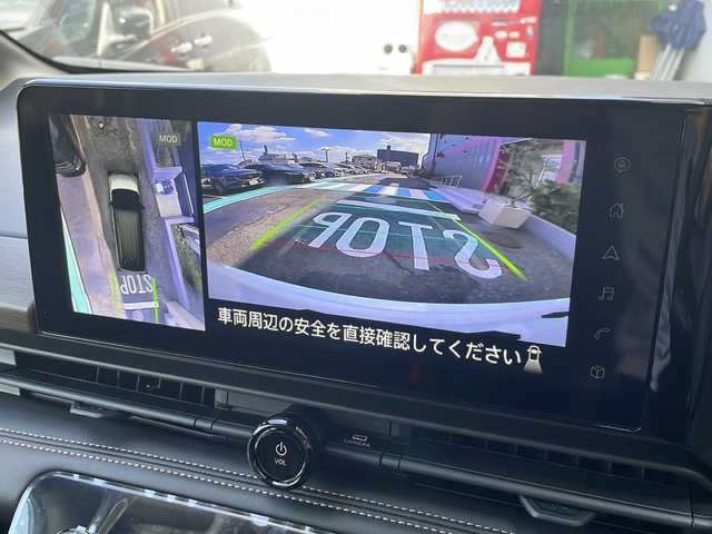 日産 セレナ e－パワー ハイウェイスター V 広島県 2025(令7)年 0.1万km プリズムホワイト 禁煙車/寒冷地仕様(ホットプラスパッケージ)+不凍液+PTC素子ヒーター/アラウンドビューモニター/インテリジェントインナーミラー/ドライブレコーダー/LEDヘッドライト/SOSコール/エマージェンシーブレーキ/横滑り防止装置/車線維持支援/標識検知支援/ハイビームアシスト/BSW/コーナーセンサー/プロパイロット/純正12.3型メモリナビ/（AM/FM/BT/フルセグTV/HDMI/USB）/ワイヤレス充電/ステアリングヒーター/ステアリングスイッチ/シートヒーター（１列目/2列目）/ハーフレザーシート/ハンズフリー両側パワースライドドア/電動パーキングブレーキ/オートホールド/ウォークスルー/スマートキー/プッシュスタートボタン/スペアキー/純正１６インチアルミホイール/ETC2.0