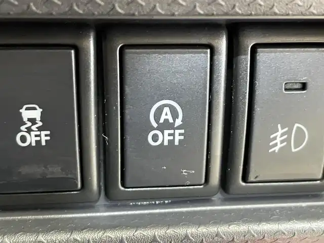 スズキ ハスラー G 岩手県 2015(平27)年 4.2万km キャンディピンクメタリック/ホワイト2トーンルーフ ４WD/レーダーブレーキサポート/横滑り防止装置/アイドリングストップ/ヒルディセントコントロール/グリップコントロール/シートヒーター/ヘッドライトレベライザー/CDオーディオ/オートエアコン/ベンチシート/助手席アンダーボックス/純正フロアマット/社外14インチアルミホイール/フォグランプ/ドアバイザー