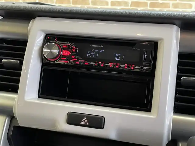 スズキ ハスラー G 岩手県 2015(平27)年 4.2万km キャンディピンクメタリック/ホワイト2トーンルーフ ４WD/レーダーブレーキサポート/横滑り防止装置/アイドリングストップ/ヒルディセントコントロール/グリップコントロール/シートヒーター/ヘッドライトレベライザー/CDオーディオ/オートエアコン/ベンチシート/助手席アンダーボックス/純正フロアマット/社外14インチアルミホイール/フォグランプ/ドアバイザー