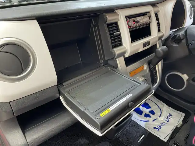 スズキ ハスラー G 岩手県 2015(平27)年 4.2万km キャンディピンクメタリック/ホワイト2トーンルーフ ４WD/レーダーブレーキサポート/横滑り防止装置/アイドリングストップ/ヒルディセントコントロール/グリップコントロール/シートヒーター/ヘッドライトレベライザー/CDオーディオ/オートエアコン/ベンチシート/助手席アンダーボックス/純正フロアマット/社外14インチアルミホイール/フォグランプ/ドアバイザー