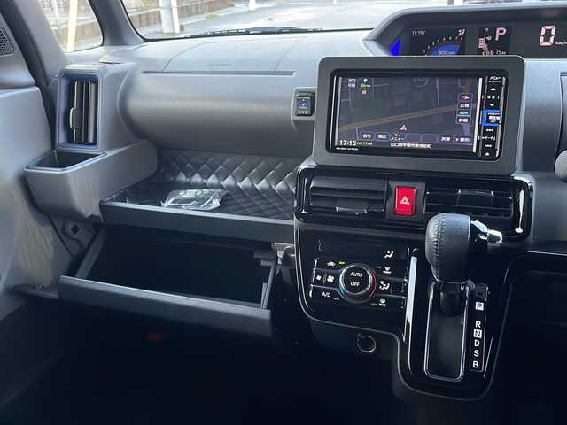ダイハツ タント カスタム RS 山口県 2019(令1)年 2.7万km レーザーブルークリスタルシャイン ワンオーナー/純正ナビ【NMZK-W70D】/・iPod/CD/DVD/USB/AM/FM/Bluetooth/フルセグテレビ/ETC/ドライブレコーダー/バックカメラ/フリップダウンモニター/ミラクルオープンドア/両側パワースライドドア/純正フロアマット/純正アルミホイール/LEDヘッドランプ/フォグランプ/オートライト/スマートキー・スペアキー有/プッシュアップスタート/ドアバイザー/電動格納ウインカーミラー/アイドリングストップ/スマートアシスト/・車線逸脱抑制制御機能/・衝突回避支援ブレーキ機能/・車線逸脱警報機能/・アダプティブドライビングビーム/盗難防止装置/取扱説明書/保証書/記録簿