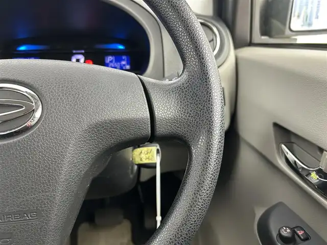 ダイハツ ミラ イース X メモリアルエディション 千葉県 2012(平24)年 2.7万km パールホワイトⅢ 禁煙車/リモコンキー/ドアバイザー/エコアイドル/純正14インチアルミホイール/電動格納ミラー/社外フロアマット