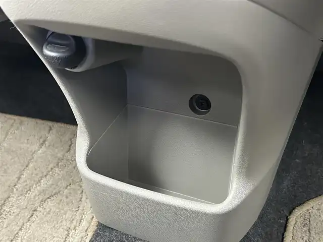 ダイハツ ミラ イース X メモリアルエディション 千葉県 2012(平24)年 2.7万km パールホワイトⅢ 禁煙車/リモコンキー/ドアバイザー/エコアイドル/純正14インチアルミホイール/電動格納ミラー/社外フロアマット