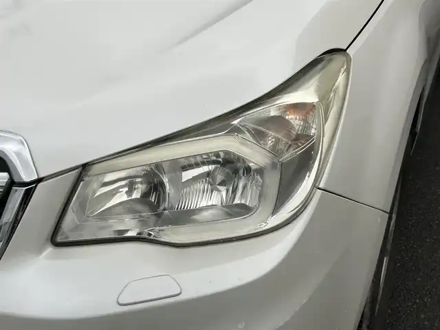 スバル フォレスター 2．0i－L アイサイト 山形県 2014(平26)年 7.1万km サテンホワイトパール ４WD/純正ナビ/FM/AM/DVD/フルセグ/Bluetooth/レーダークルーズコントロール/パドルシフト/アイドリングストップ/車線逸脱防止/衝突軽減ブレーキ/AUTOライト/フォグランプ/純正バイザー/スマートキー/シートヒーター/ETC