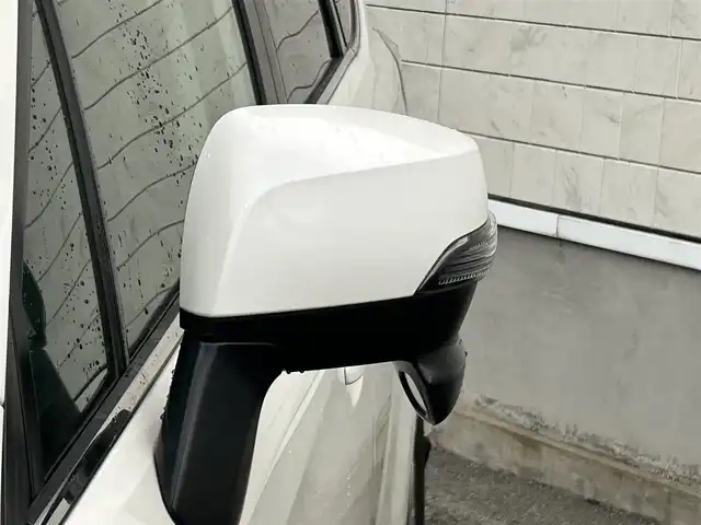 スバル フォレスター 2．0i－L アイサイト 山形県 2014(平26)年 7.1万km サテンホワイトパール ４WD/純正ナビ/FM/AM/DVD/フルセグ/Bluetooth/レーダークルーズコントロール/パドルシフト/アイドリングストップ/車線逸脱防止/衝突軽減ブレーキ/AUTOライト/フォグランプ/純正バイザー/スマートキー/シートヒーター/ETC