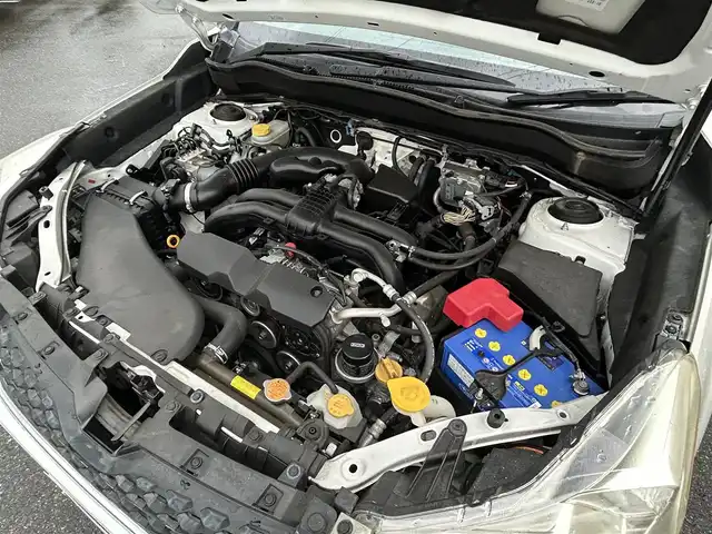 スバル フォレスター 2．0i－L アイサイト 山形県 2014(平26)年 7.1万km サテンホワイトパール ４WD/純正ナビ/FM/AM/DVD/フルセグ/Bluetooth/レーダークルーズコントロール/パドルシフト/アイドリングストップ/車線逸脱防止/衝突軽減ブレーキ/AUTOライト/フォグランプ/純正バイザー/スマートキー/シートヒーター/ETC