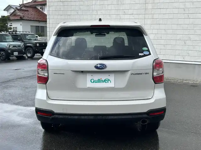 スバル フォレスター 2．0i－L アイサイト 山形県 2014(平26)年 7.1万km サテンホワイトパール ４WD/純正ナビ/FM/AM/DVD/フルセグ/Bluetooth/レーダークルーズコントロール/パドルシフト/アイドリングストップ/車線逸脱防止/衝突軽減ブレーキ/AUTOライト/フォグランプ/純正バイザー/スマートキー/シートヒーター/ETC