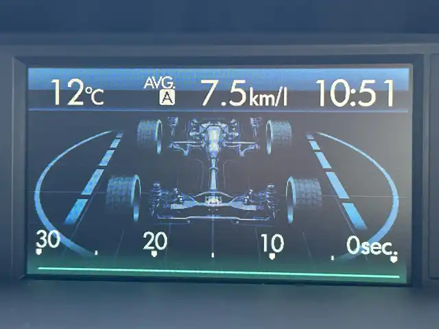 スバル フォレスター 2．0i－L アイサイト 山形県 2014(平26)年 7.1万km サテンホワイトパール ４WD/純正ナビ/FM/AM/DVD/フルセグ/Bluetooth/レーダークルーズコントロール/パドルシフト/アイドリングストップ/車線逸脱防止/衝突軽減ブレーキ/AUTOライト/フォグランプ/純正バイザー/スマートキー/シートヒーター/ETC