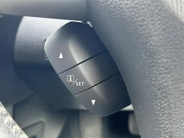 スバル フォレスター 2．0i－L アイサイト 山形県 2014(平26)年 7.1万km サテンホワイトパール ４WD/純正ナビ/FM/AM/DVD/フルセグ/Bluetooth/レーダークルーズコントロール/パドルシフト/アイドリングストップ/車線逸脱防止/衝突軽減ブレーキ/AUTOライト/フォグランプ/純正バイザー/スマートキー/シートヒーター/ETC