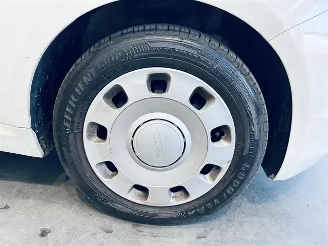 フィアット ５００ 1．2 カルト 大阪府 2022(令4)年 1.2万km 白 純正ディスプレイオーディオ/applecarplay/USB/Bluetooth/リモコンキー/純正フロアマット/ETC/14インチホイール/アイドリングストップ/クルーズコントロール/盗難防止