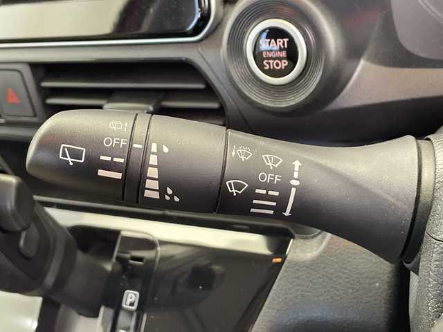 日産 デイズ X 栃木県 2020(令2)年 2.8万km スパークリングレッドM 純正9インチSDナビ【MM319D-L】/ (Bluetooth/CD/DVD/フルセグテレビ/USB)/全方位カメラ/バックカメラ/衝突被害軽減システム/ドライブレコーダー【DJ4－D】/ステアリングスイッチ/純正フロアマット/純正14インチアルミホイール/アイドリングストップ/プッシュスタート/スマートキー/スペアキー/ドアバイザー