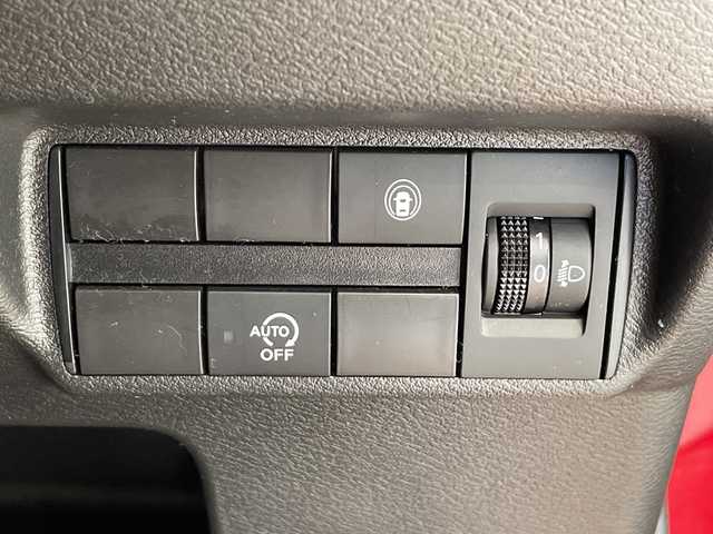 日産 デイズ X 栃木県 2020(令2)年 2.8万km スパークリングレッドM 純正9インチSDナビ【MM319D-L】/ (Bluetooth/CD/DVD/フルセグテレビ/USB)/全方位カメラ/バックカメラ/衝突被害軽減システム/ドライブレコーダー【DJ4－D】/ステアリングスイッチ/純正フロアマット/純正14インチアルミホイール/アイドリングストップ/プッシュスタート/スマートキー/スペアキー/ドアバイザー