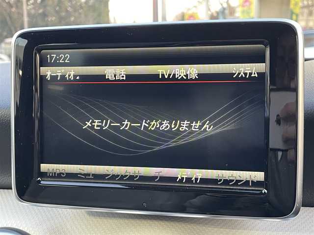 メルセデス・ベンツ Ａ１８０ 千葉県 2014(平26)年 13.1万km マウンテングレー 純正17インチアルミホイール/純正フロアマット/ハーフレザー/前後コーナーセンサー/クルーズコントロール/パドルシフト/ステアリングスイッチ/オートライト/バックカメラ/保証書/取説/スペアキー