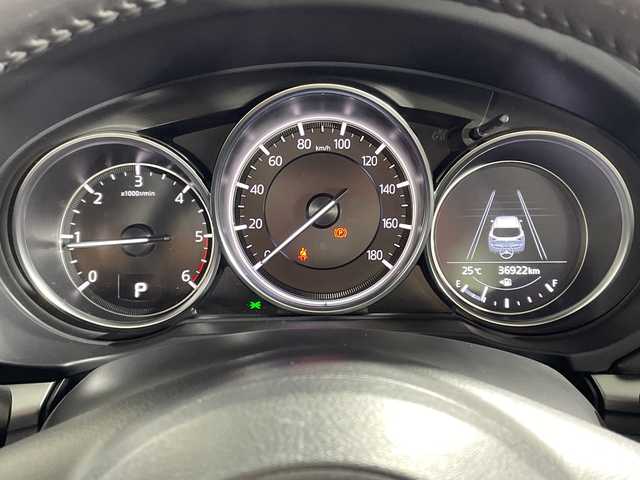マツダ ＣＸ－５ XD プロアクティブ 神奈川県 2020(令2)年 3.7万km スノーフレイクホワイトパールマイカ 純正SDナビゲーション/AM FM フルセグ Bluetooth CD DVD/360°ビューモニター/BOSEプレミアムサウンド/車間認知支援システム/ブラインドスポットモニター/衝突被害軽減ブレーキシステム/レーンキープアシストシステム/交通標識認識システム/レーダークルーズコントロール/クリアランスソナー/ヘッドアップディスプレイ/i-stop/ステアリングヒーター/パドルシフト/ステアリングリモコン/前席シートヒーター/運転席シートメモリー/パワーシート/パワーバックドア/ETC/電子パーキング/オートホールド/LEDヘッドライト/オートライト/オートマチックハイビーム/純正19インチアルミホイル/純正フロアマット/プッシュスタート/スマートキー/スペアキー