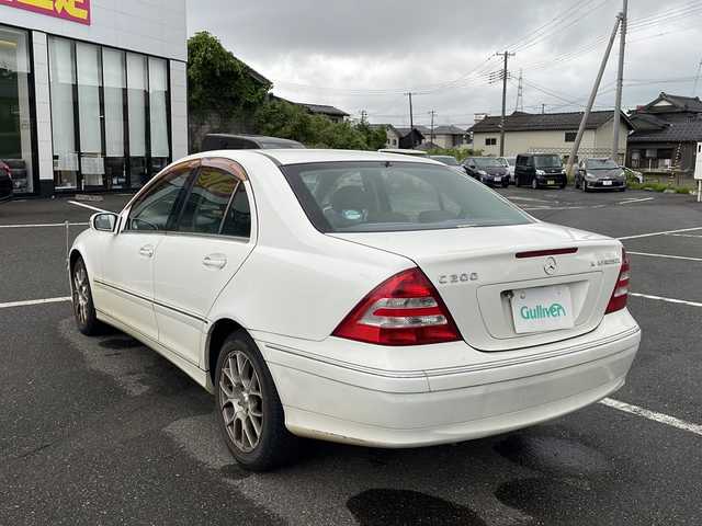 メルセデス・ベンツ Ｃ２００ コンプレッサー 新潟県 2004(平16)年 10.1万km アラバスターホワイト バックカメラ