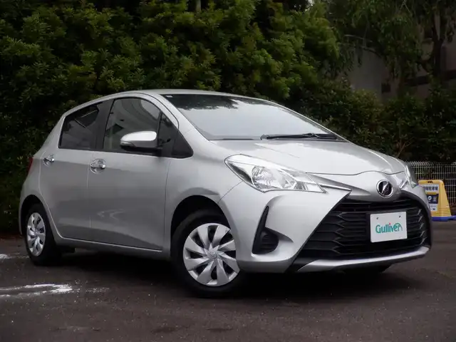 トヨタ ヴィッツ F セーフティーエディションⅡ 静岡県 2018(平30)年 6.2万km シルバーM  スマートキー/ プッシュスタート/ 純正SDナビ/ バックカメラ/ ビルトインETC/ 前後ドライブレコーダー