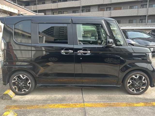 ホンダ Ｎ ＢＯＸ カスタム G L ターボ ホンダセンシング 広島県 2017(平29)年 8.6万km クリスタルブラックパール 禁煙/純正9型ナビ/・Bluetooth接続/・フルセグテレビ/・ApplecarPlay/両側パワースライドドア/バックカメラ/ドラレコ/ETC/パドルシフト/ターボ/スペアキー/コーナーセンサー/サポカー