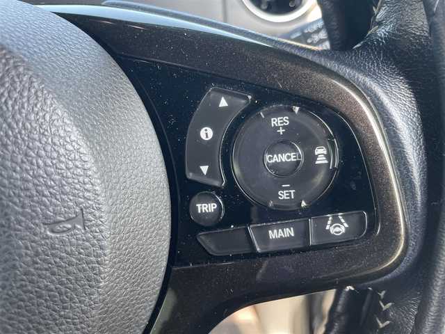 ホンダ Ｎ ＢＯＸ カスタム G L ターボ ホンダセンシング 和歌山県 2017(平29)年 8.6万km クリスタルブラックパール (株)IDOMが運営する【じしゃロン和歌山店】の自社ローン専用車両になります。こちらは現金またはオートローンご利用時の価格です。自社ローンご希望の方は別途その旨お申付け下さい/禁煙/純正9型ナビ/・Bluetooth接続/両側パワースライドドア/バックカメラ/ETC/パドルシフト/ターボ/スペアキー/コーナーセンサー