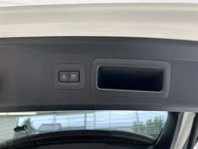 マツダ ＣＸ－６０ 25S Lパッケージ 東京都 2025(令7)年 0.2万km ロジウムホワイトプレミアムメタリック 外部検査済み/純正ナビ/フルセグTV/Bluetoothオーディオ/全方位カメラ/ETC/前後ドライブレコーダー/レザーシート(グレージュ)/前席パワーシート／全席シートヒーター/LEDヘッドランプ/前後コーナーセンサー/純正20インチAW/スマートキー×2/保証書/取扱説明書