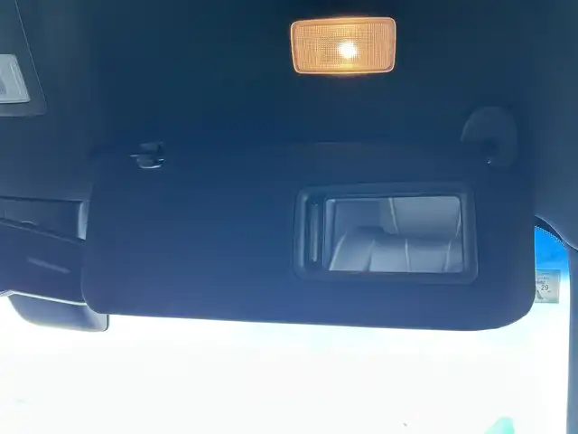 トヨタ ハリアー プレミアム 岡山県 2019(令1)年 2.4万km ブラック ALPINE10インチナビ　EX10Z/フルセグTV、CD、DVD、AM、FM、/Bluetooth、HDMI/バックカメラ/モデリスタエアロ/パワーバックドア/TVキャンセラー/前後ドライブレコーダー　DC-DR652/ハーフレザーシート/レーダークルーズコントロール/トヨタセーフティセンス/・レーントレーシングアシスト/・プリクラッシュセーフティ/・インテリジェントクリアランスソナー/・クリアランスソナー