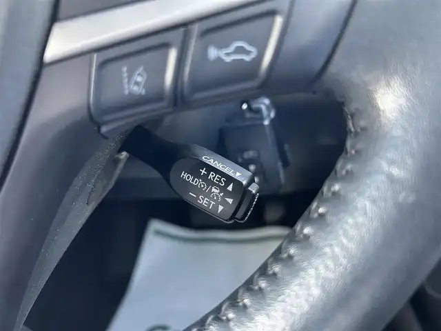 トヨタ ハリアー プレミアム 岡山県 2019(令1)年 2.4万km ブラック ALPINE10インチナビ　EX10Z/フルセグTV、CD、DVD、AM、FM、/Bluetooth、HDMI/バックカメラ/モデリスタエアロ/パワーバックドア/TVキャンセラー/前後ドライブレコーダー　DC-DR652/ハーフレザーシート/レーダークルーズコントロール/トヨタセーフティセンス/・レーントレーシングアシスト/・プリクラッシュセーフティ/・インテリジェントクリアランスソナー/・クリアランスソナー