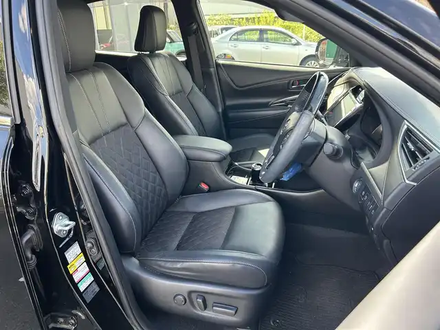 トヨタ ハリアー プレミアム 岡山県 2019(令1)年 2.4万km ブラック ALPINE10インチナビ　EX10Z/フルセグTV、CD、DVD、AM、FM、/Bluetooth、HDMI/バックカメラ/モデリスタエアロ/パワーバックドア/TVキャンセラー/前後ドライブレコーダー　DC-DR652/ハーフレザーシート/レーダークルーズコントロール/トヨタセーフティセンス/・レーントレーシングアシスト/・プリクラッシュセーフティ/・インテリジェントクリアランスソナー/・クリアランスソナー