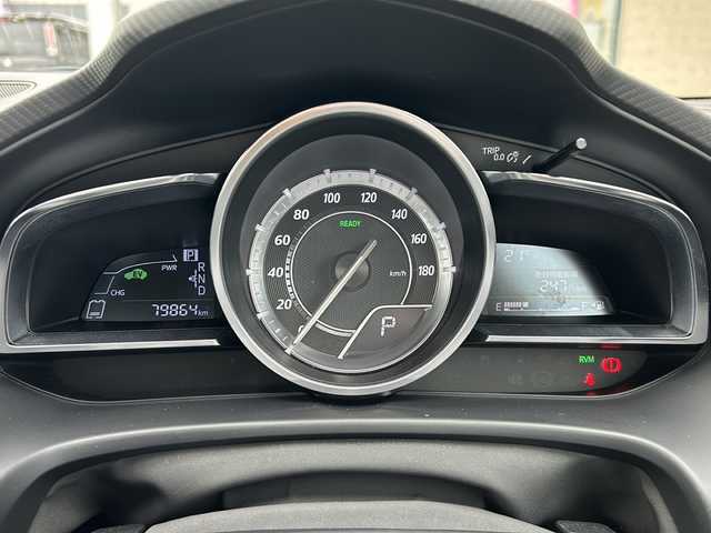 マツダ アクセラ ハイブリッド S 愛知県 2015(平27)年 8万km ソウルレッドプレミアムメタリック 登録時走行距離79864km/純正マツダコネクト7インチメモリナビ/（Bluetooth/フルセグTV/DVD）/バックカメラ/社外コーナーセンサー/DVDプレイヤー/リアビークルモニタ/アイアクティブセンス/スマートシティブレーキ/誤発進抑制機能/オートマチックハイビーム/アダブティブフロントライティングシステム/クルーズコントロール/ヘッドアップディスプレイ/ステアリングスイッチ/マルチインフォメーションディスプレイ/スマートキー/純正フロアマット/取説/保証書