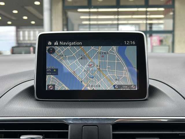 マツダ アクセラ ハイブリッド S 愛知県 2015(平27)年 8万km ソウルレッドプレミアムメタリック 登録時走行距離79864km/純正マツダコネクト7インチメモリナビ/（Bluetooth/フルセグTV/DVD）/バックカメラ/社外コーナーセンサー/DVDプレイヤー/リアビークルモニタ/アイアクティブセンス/スマートシティブレーキ/誤発進抑制機能/オートマチックハイビーム/アダブティブフロントライティングシステム/クルーズコントロール/ヘッドアップディスプレイ/ステアリングスイッチ/マルチインフォメーションディスプレイ/スマートキー/純正フロアマット/取説/保証書