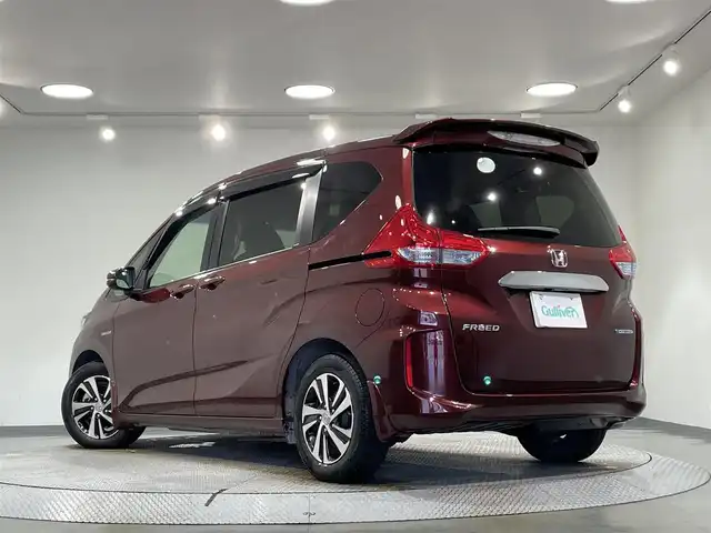 ホンダ フリード ハイブリット EX 愛知県 2017(平29)年 4.5万km プレミアムディープロッソパール 純正ギャザズナビ（VXM-185VFi）/（Bluetooth/FM/AM/フルセグTV/SD)/ホンダセンシング　/　　-衝突軽減ブレーキ　/　　-車線維持支援システム/　　-アダプティブクルーズコントロール/　　-標識認識機能/　　-路線逸脱警報/両側パワースライドドア　/ビルトインＥＴＣ　/シートヒーター　/ＬＥＤヘッドライト　/バックカメラ　/ドライブレコーダー　/後席サンバイザー　/純正フロアマット　/フォグランプ