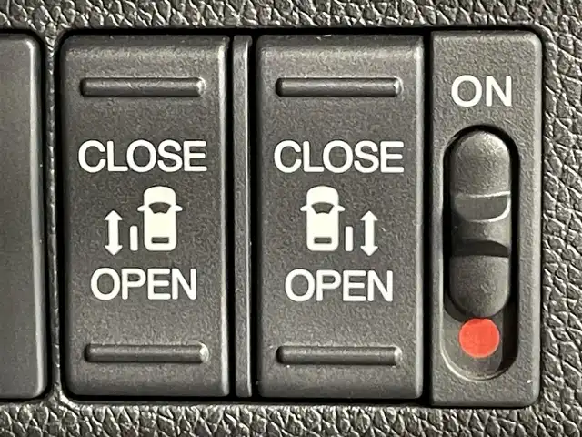 ホンダ フリード ハイブリット EX 愛知県 2017(平29)年 4.5万km プレミアムディープロッソパール 純正ギャザズナビ（VXM-185VFi）/（Bluetooth/FM/AM/フルセグTV/SD)/ホンダセンシング　/　　-衝突軽減ブレーキ　/　　-車線維持支援システム/　　-アダプティブクルーズコントロール/　　-標識認識機能/　　-路線逸脱警報/両側パワースライドドア　/ビルトインＥＴＣ　/シートヒーター　/ＬＥＤヘッドライト　/バックカメラ　/ドライブレコーダー　/後席サンバイザー　/純正フロアマット　/フォグランプ