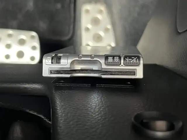 スバル フォレスター 2．0XT 鳥取県 2013(平25)年 3.9万km サテンホワイトパール ４WD・ターボ車/SI-DRIVE/純正ナビ/ワンセグ/DVD/CD/BT/ETC/ハーフレザーシート/前席シートヒーター/クルーズコントロール/キセノンヘットライト/純正18インチアルミホイール/パドルシフト/プッシュエンジンスタート/フロアマット/ドアバイザー/取扱説明書