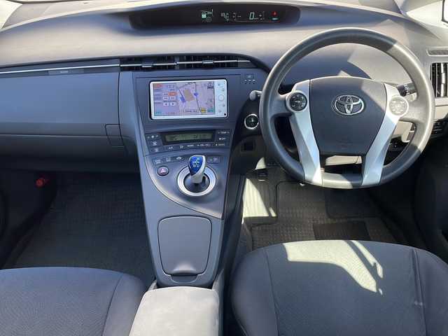 トヨタ プリウス S 静岡県 2009(平21)年 13.4万km シルバー