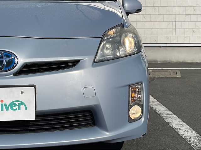 トヨタ プリウス S 静岡県 2009(平21)年 13.4万km シルバー