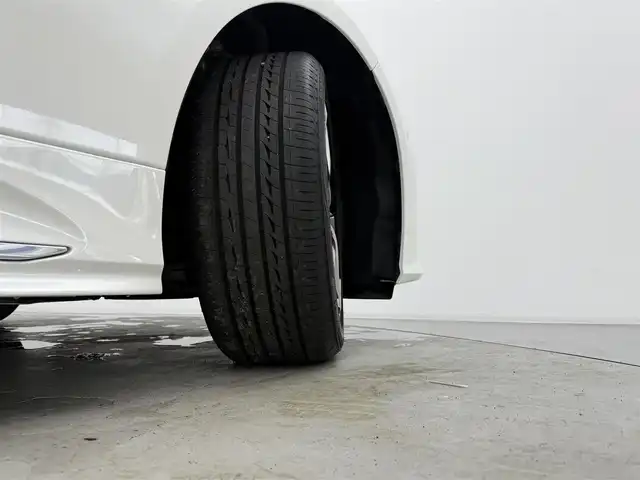 トヨタ クラウン ハイブリッド RS アドバンス 宮城県 2019(平31)年 6.9万km ホワイトパールクリスタルシャイン ムーンルーフ/レザーシート/BSM/ヘッドアップディスプレイ/パノラミックビューモニター/アダプティブクルーズコントロール/クリアランスソナー/アドバンスドパーク/プリクラッシュセーフティ/レーントレーシングアシスト/オートマチックハイビーム/リアクロストラフィックアラート/シートヒーター/ベンチレーション/パワーシート/純正ナビ(BT接続/フルセグTV/CD/DVD)/純正18インチAW/革巻きステアリング/LEDヘッドライト/フォグランプ/トヨタセーフティセンス/前方ドライブレコーダー/ビルトインETC2.0/禁煙車