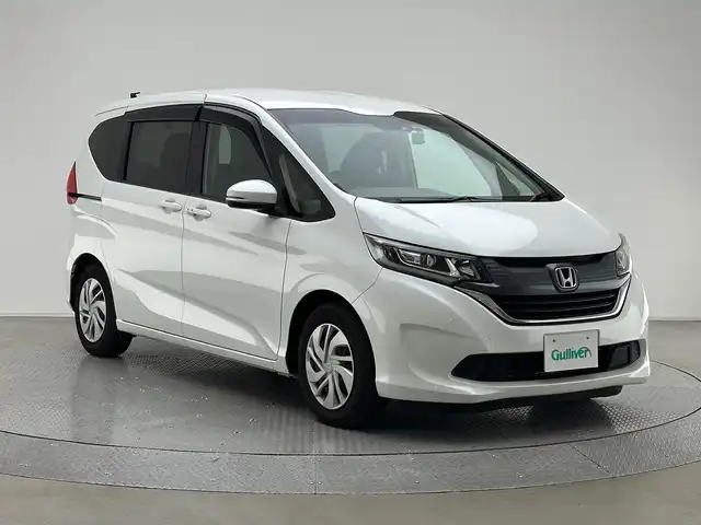 ホンダ フリード G ホンダセンシング 兵庫県 2018(平30)年 3.6万km ホワイトオーキッドパール ・社外ＳＤナビ/・バックカメラ/・前後ドライブレコーダー/・両側パワースライドドア/・ビルドインETC/・ホンダセンシング/・衝突軽減ブレーキ/・レーンキープアシスト/・追従クルーズコントロール/・LEDヘッドライト/・オートライト/・純正フロアマット/・ドアバイザー/・スマートキー/・プッシュスタート/・ウォークスルー