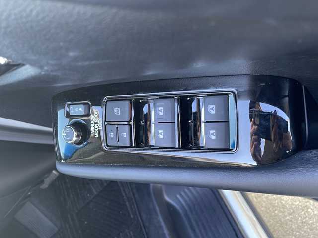 トヨタ アルファード S Cパッケージ 三重県 2020(令2)年 4.6万km ホワイトパールクリスタルシャイン 純正10型ナビ/純正12型後席モニター/サンルーフ/前後ドラレコ/ETC/ステアリングヒーター/シートヒーター/エアシート/パワーシート/ベンチレーション/キャプテンシート/両側パワースライドドア/AC100V電源/保証書/取扱説明書