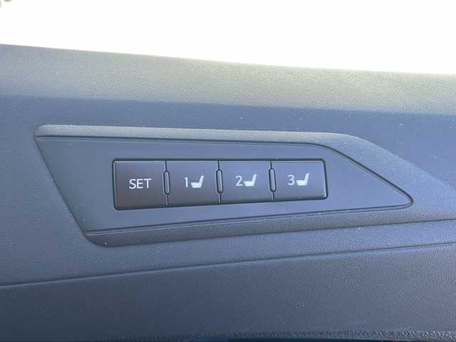 トヨタ アルファード S Cパッケージ 三重県 2020(令2)年 4.6万km ホワイトパールクリスタルシャイン 純正10型ナビ/純正12型後席モニター/サンルーフ/前後ドラレコ/ETC/ステアリングヒーター/シートヒーター/エアシート/パワーシート/ベンチレーション/キャプテンシート/両側パワースライドドア/AC100V電源/保証書/取扱説明書