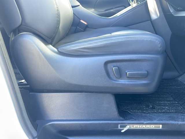 トヨタ アルファード S Cパッケージ 三重県 2020(令2)年 4.6万km ホワイトパールクリスタルシャイン 純正10型ナビ/純正12型後席モニター/サンルーフ/前後ドラレコ/ETC/ステアリングヒーター/シートヒーター/エアシート/パワーシート/ベンチレーション/キャプテンシート/両側パワースライドドア/AC100V電源/保証書/取扱説明書