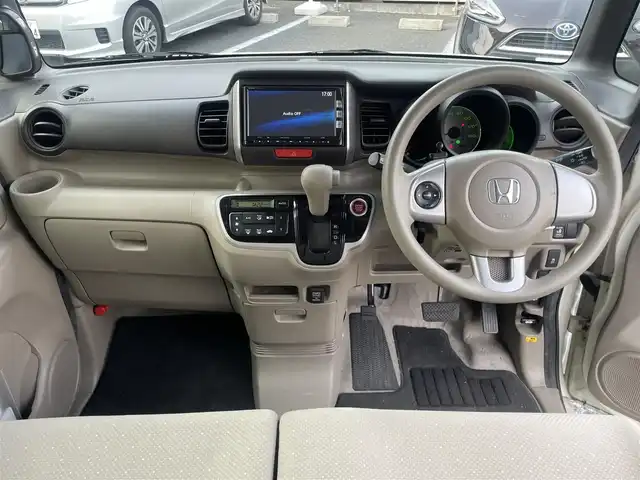 ホンダ Ｎ ＢＯＸ ＋ G Lパッケージ 大阪府 2013(平25)年 3.5万km プレミアムホワイトパール 福祉車両（スロープあり）/純正ナビ/-Bluetooth/フルセグTV/FM/AM/CD/DVD/前方ドライブレコーダー/片側パワースライドドア/ETC/オートライト/スマートキー/プッシュスタート/-スペアキー×１
