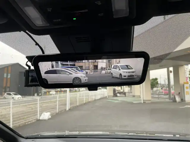 トヨタ ヴォクシー S－Z 三重県 2022(令4)年 0.6万km アティチュードブラックマイカ 登録時6063km/禁煙車/フルモデリスタエアロ/純正ホイールあり(溝6mm)/純正10.5インチナビ(AM/FM/CD/DVD/AppleCarPlay/AndroidAuto/フルセグ/HDMI/Bluetooth)/BSM/全方位カメラ/ハーフレザーシート/前席シートヒーター/ドラレコ/ETC2.0/アドバンストパーク/オートホールドブレーキ/レーダークルーズコントロール/デジタルインナーミラー/電動リアゲート/両側パワースライドドア/電動パーキング/プッシュスタート/スマートキー×2