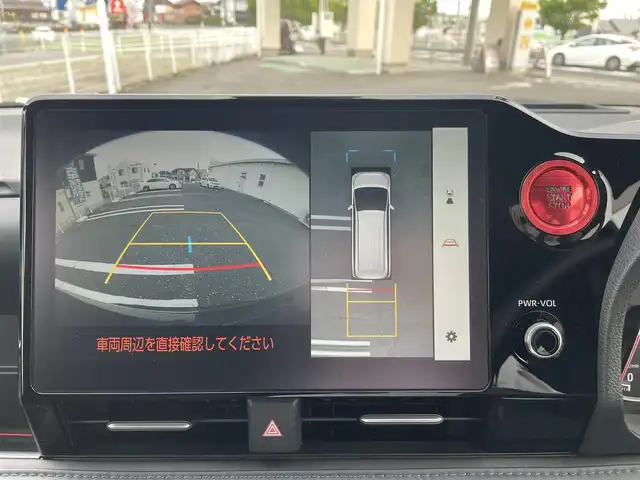 トヨタ ヴォクシー S－Z 三重県 2022(令4)年 0.6万km アティチュードブラックマイカ 登録時6063km/禁煙車/フルモデリスタエアロ/純正ホイールあり(溝6mm)/純正10.5インチナビ(AM/FM/CD/DVD/AppleCarPlay/AndroidAuto/フルセグ/HDMI/Bluetooth)/BSM/全方位カメラ/ハーフレザーシート/前席シートヒーター/ドラレコ/ETC2.0/アドバンストパーク/オートホールドブレーキ/レーダークルーズコントロール/デジタルインナーミラー/電動リアゲート/両側パワースライドドア/電動パーキング/プッシュスタート/スマートキー×2
