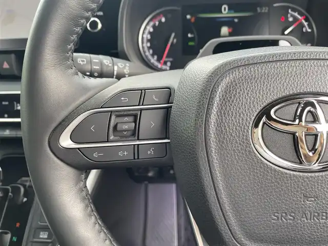トヨタ ヴォクシー S－Z 三重県 2022(令4)年 0.6万km アティチュードブラックマイカ 登録時6063km/禁煙車/フルモデリスタエアロ/純正ホイールあり(溝6mm)/純正10.5インチナビ(AM/FM/CD/DVD/AppleCarPlay/AndroidAuto/フルセグ/HDMI/Bluetooth)/BSM/全方位カメラ/ハーフレザーシート/前席シートヒーター/ドラレコ/ETC2.0/アドバンストパーク/オートホールドブレーキ/レーダークルーズコントロール/デジタルインナーミラー/電動リアゲート/両側パワースライドドア/電動パーキング/プッシュスタート/スマートキー×2