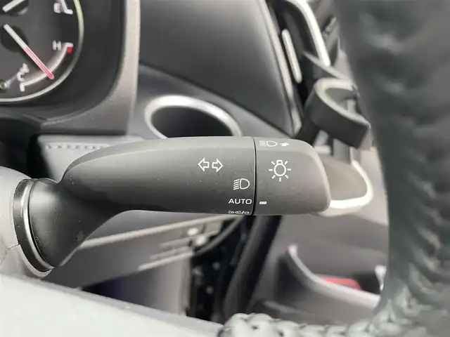 トヨタ ヴォクシー S－Z 三重県 2022(令4)年 0.6万km アティチュードブラックマイカ 登録時6063km/禁煙車/フルモデリスタエアロ/純正ホイールあり(溝6mm)/純正10.5インチナビ(AM/FM/CD/DVD/AppleCarPlay/AndroidAuto/フルセグ/HDMI/Bluetooth)/BSM/全方位カメラ/ハーフレザーシート/前席シートヒーター/ドラレコ/ETC2.0/アドバンストパーク/オートホールドブレーキ/レーダークルーズコントロール/デジタルインナーミラー/電動リアゲート/両側パワースライドドア/電動パーキング/プッシュスタート/スマートキー×2