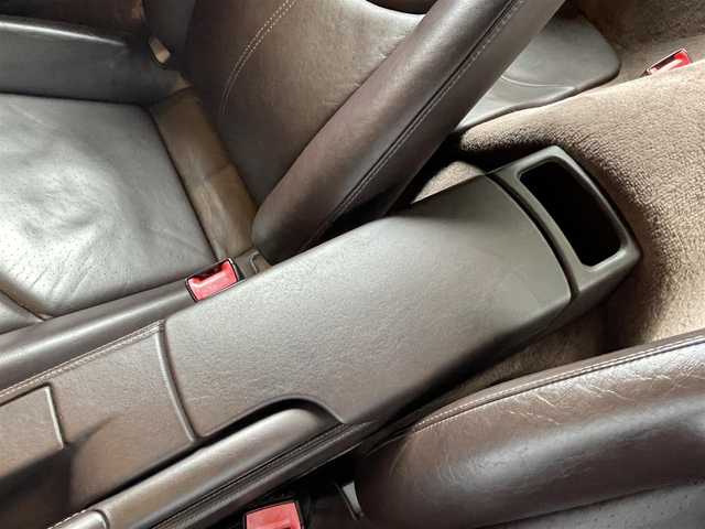 ポルシェ ９１１ カレラS 宮城県 2005(平17)年 7.5万km シールグレー スポーツクロノパッケージ/PASM/サンルーフ/ブラウンレザーインテリア/社外HDDナビ/バックカメラ/メモリ機能付きパワーシート/シートヒーター/キセノンヘッドライト/クルーズコントロール/純正19インチAW/レッドブレーキキャリパー/キーレスキー/ETC