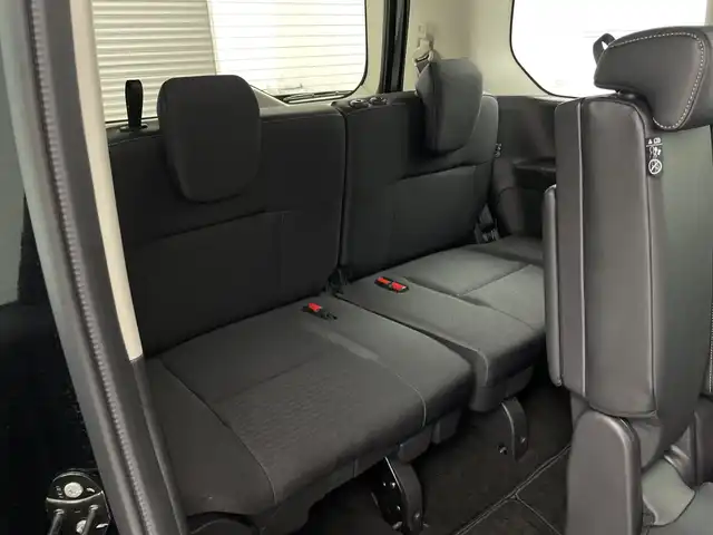 日産 セレナ e－パワー ハイウェイスター V 三重県 2023(令5)年 0.3万km ダイヤモンドブラック 禁煙車/日産9型コネクトナビ /AM/FM/BT/HDMI/フルセグTV/アラウンドビューモニター /エマージェンシーブレーキ/プロパイロット/純正フリップダウンモニター /両側パワースライドドア/ハンズフリーパワースライドドア/BSI/LKA/ハンドル支援/e-pedal/純正前後ドライブレコーダー/インテリジェントルームミラー/ステアリングスイッチ /純正アルミホイール/オートライト/アダプティブLEDヘッドライトシステム/インテリジェントキー/電子パーキングブレーキ/オートホールド